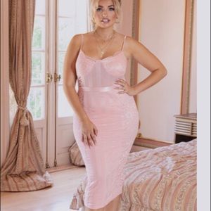 Pretty Little Things Plus Lace Lined Midi